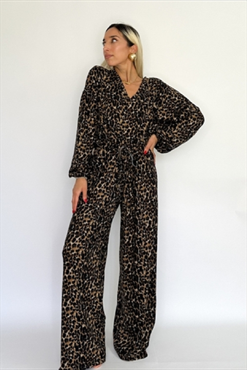 LEO ANIMAL PRINT OVERALL