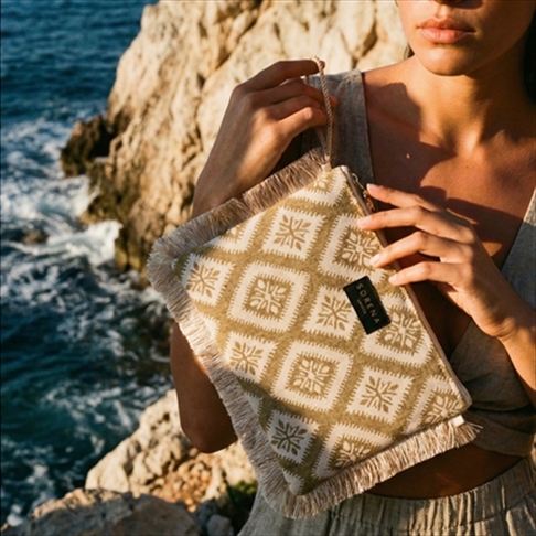 JUICY CLUTCH ARHONTISSA