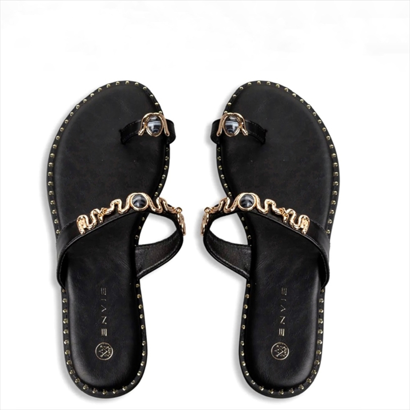 FLAT SANDALS